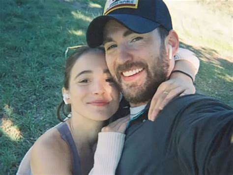 Chris Evans Confirms Marriage To Alba Baptista